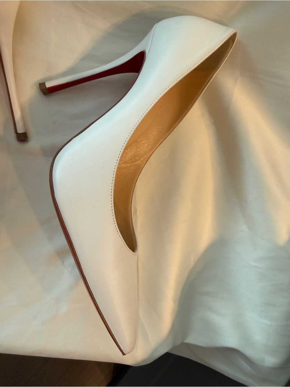 Christian Louboutin White/Bianca Nappa Leather Décolleté 100mm Pump - Picture 11 of 16